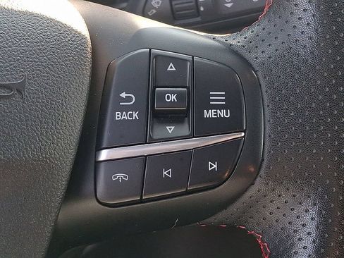 Used 2023 Ford Escape ST-Line w/ Tech Pack #1 AWD/4WD image 17