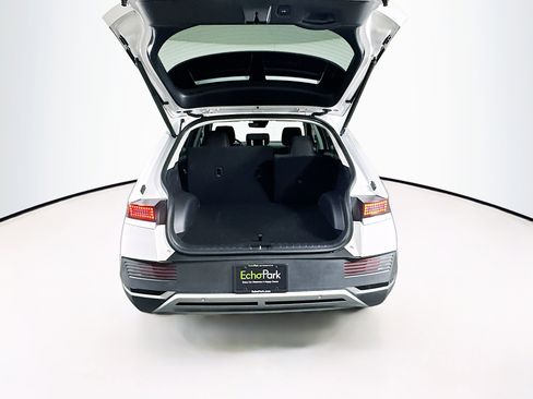 Used 2024 Hyundai Ioniq 5 SEL image 28