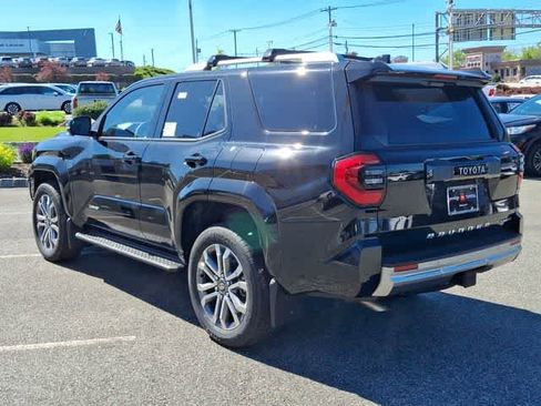 New 2026 Toyota 4Runner Limited AWD/4WD image 9