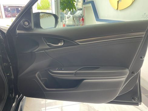 Used 2018 Honda Civic Sport Touring image 25