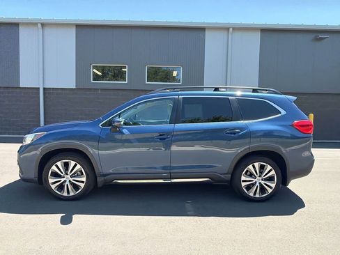 Used 2019 Subaru Ascent Limited AWD/4WD image 10