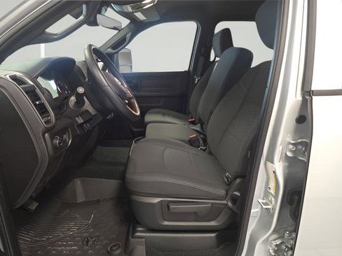 New 2026 RAM 2500 Tradesman AWD/4WD image 12