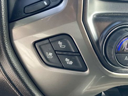 Used 2018 Chevrolet Silverado 2500 High Country w/ Duramax Plus Package image 18