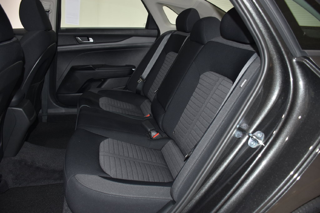 New 2026 Kia K5 LXS FWD image 27