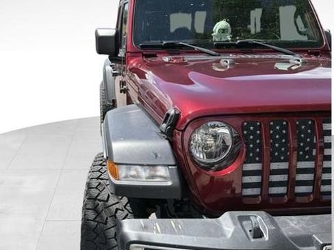 Used 2021 Jeep Gladiator Sport AWD/4WD image 11