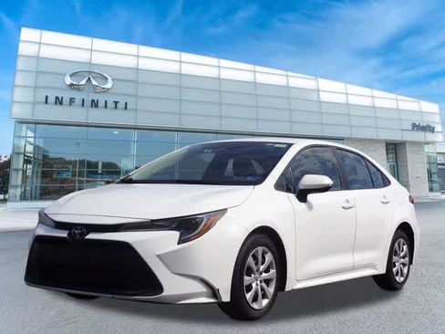 Used 2023 Toyota Corolla LE image 1