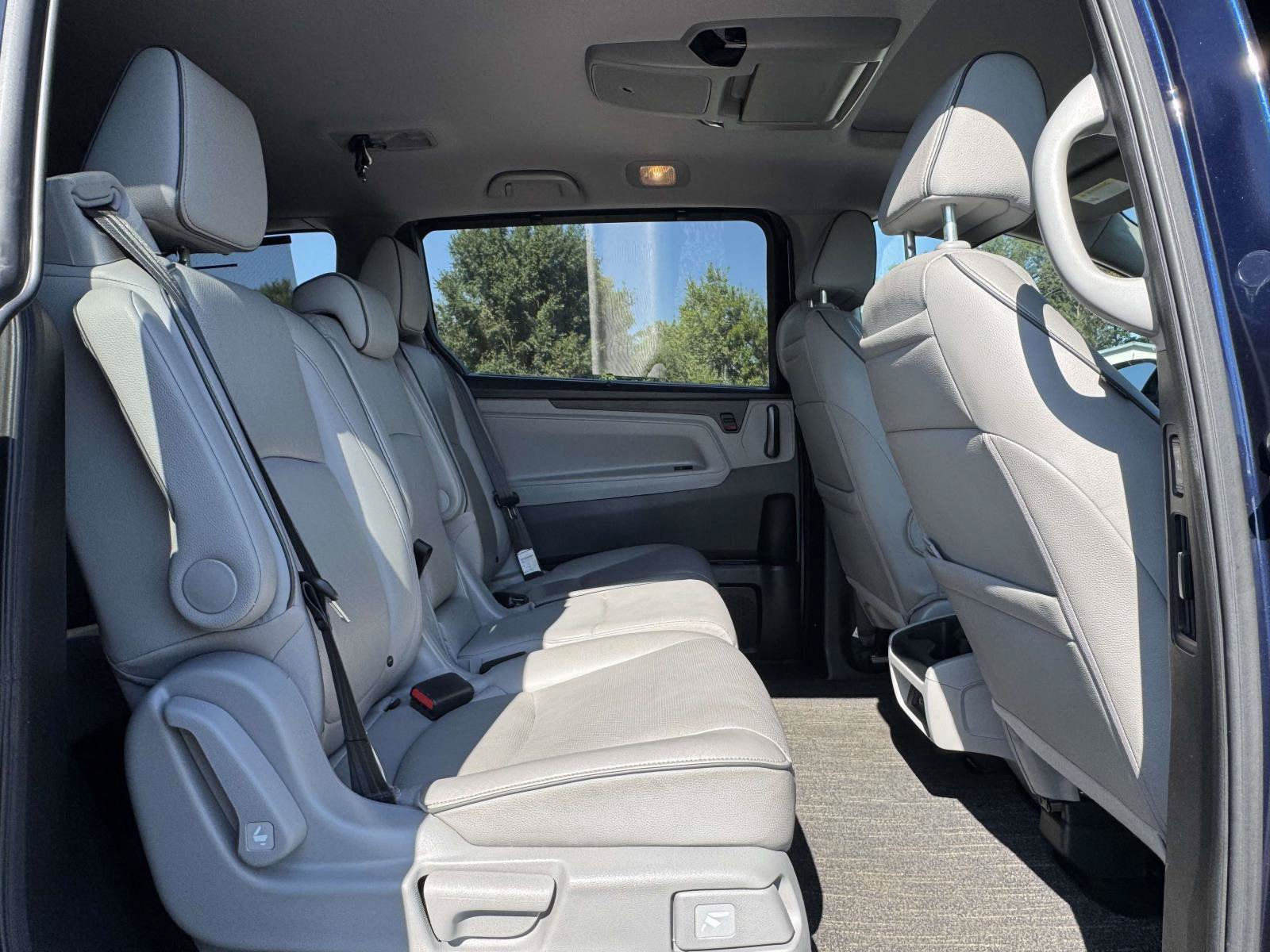 Used 2024 Honda Odyssey Elite image 20