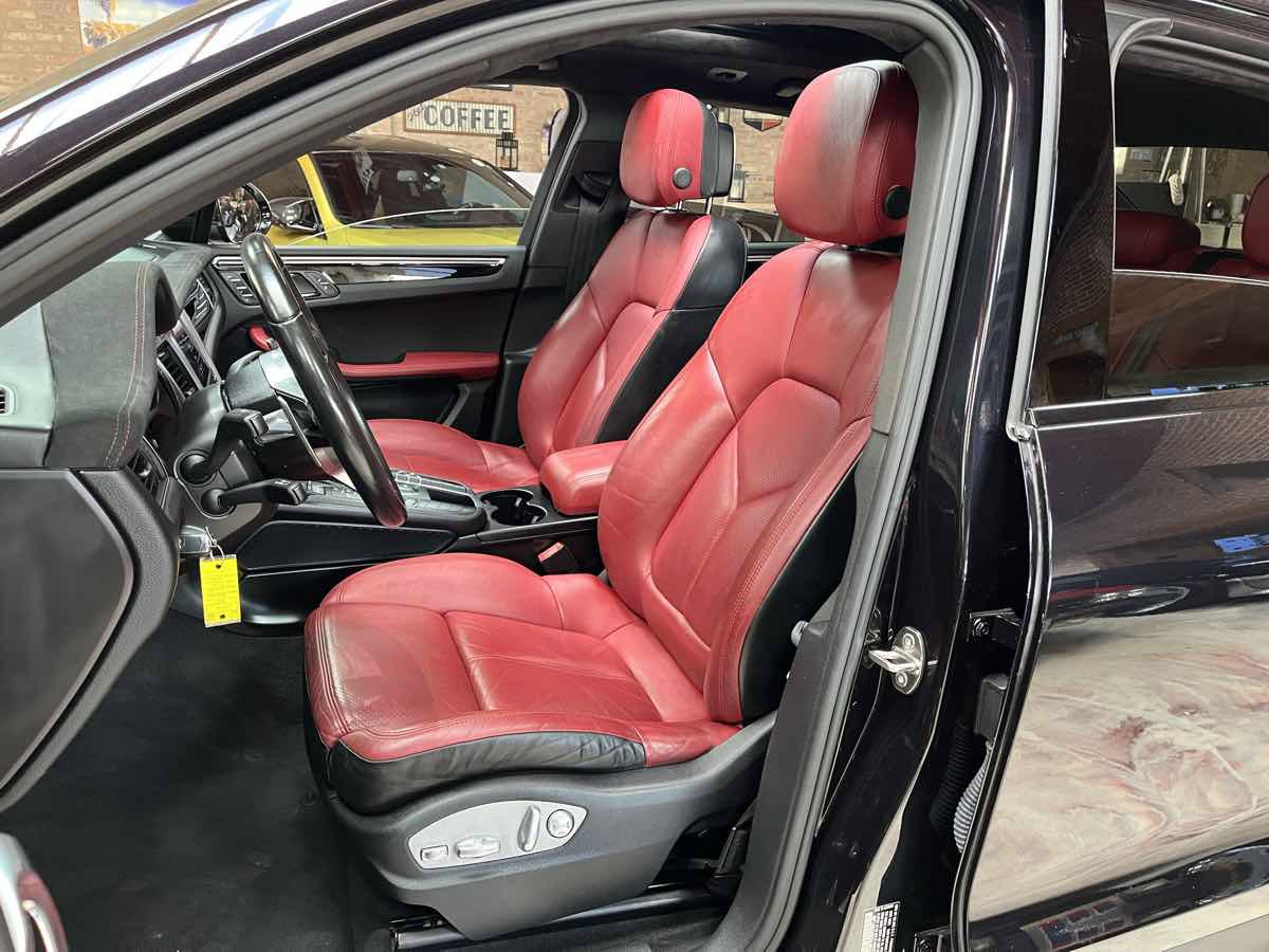 Used 2017 Porsche Macan S AWD/4WD image 23