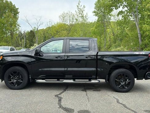 Used 2023 Chevrolet Silverado 1500 RST AWD/4WD image 4