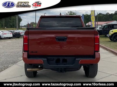 Used 2025 Toyota Tacoma TRD Off-Road AWD/4WD image 6
