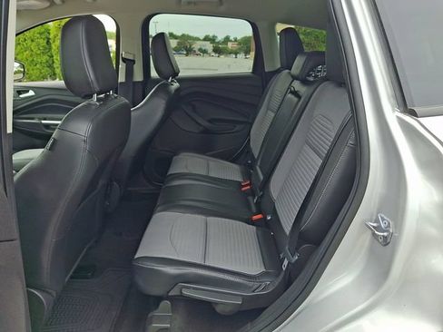 Used 2019 Ford Escape SE AWD/4WD image 10