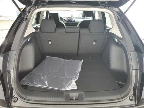 New 2026 Honda HR-V LX image 32