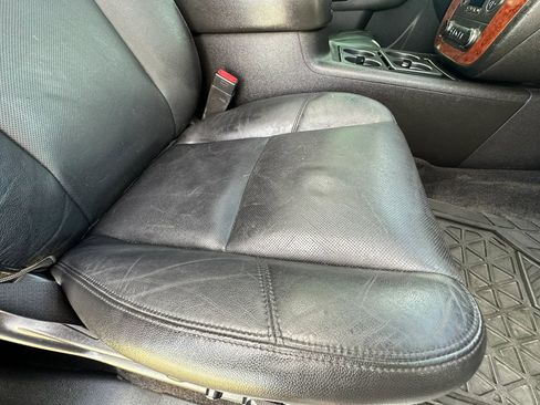 Used 2013 Chevrolet Tahoe LTZ image 21