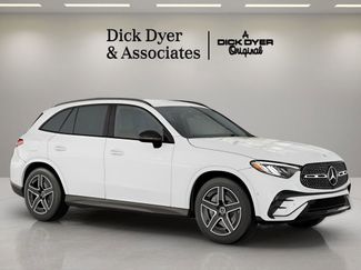 Used 2025 Mercedes-Benz GLC 300 video 1