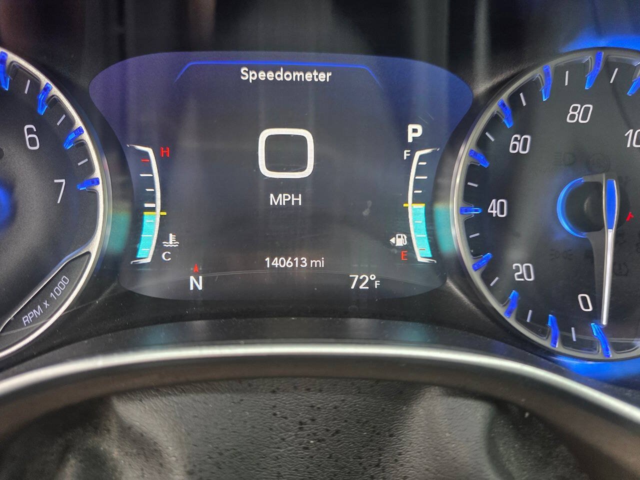 Used 2017 Chrysler Pacifica Touring-L Plus FWD image 5