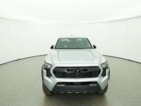 New 2026 Toyota Tacoma TRD Off-Road AWD/4WD image 2
