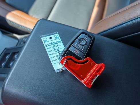 Used 2022 Ford Bronco Outer Banks image 45