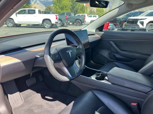 Used 2018 Tesla Model 3 Long Range AWD/4WD image 26