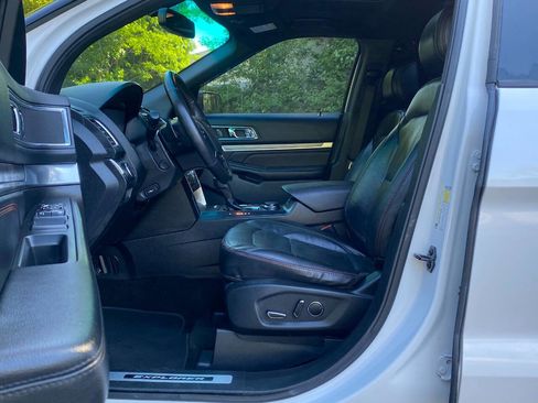 Used 2016 Ford Explorer Sport w/ Equipment Group 401A AWD/4WD image 14