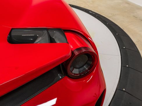 Certified 2020 Ferrari 488 Pista Coupe RWD image 52