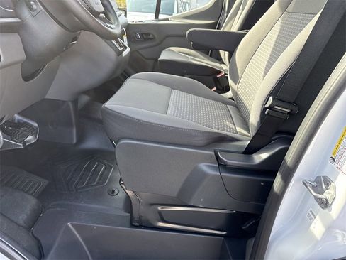 New 2026 Ford Transit 250 148 Medium Roof image 9