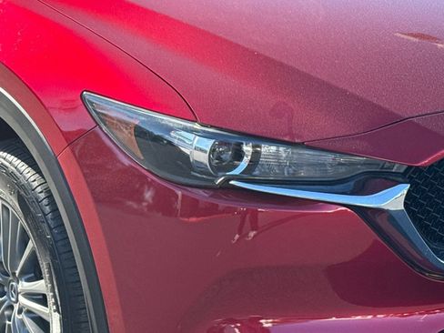 Used 2017 MAZDA CX-5 Touring image 10