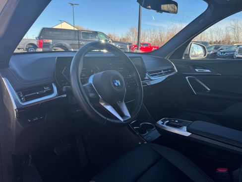 Used 2025 BMW X1 xDrive28i image 15