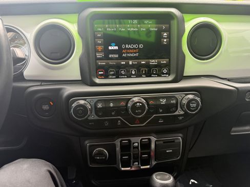 Certified 2021 Jeep Wrangler Unlimited Sport image 19