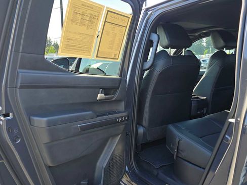 Used 2024 Toyota Tacoma 4x4 Double Cab image 15
