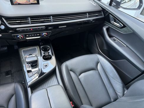 Used 2017 Audi Q7 2.0T Premium Plus w/ Premium Plus Package AWD/4WD image 28