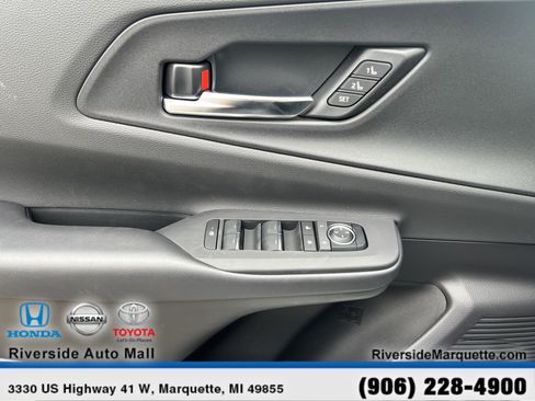 Used 2024 Toyota Prius Prime Premium w/ Advanced Technology Package FWD image 25