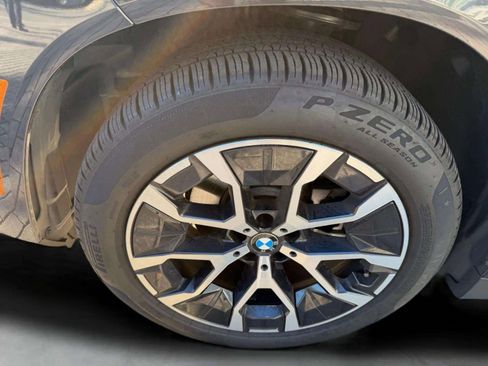 Used 2025 BMW X3 xDrive30i image 42