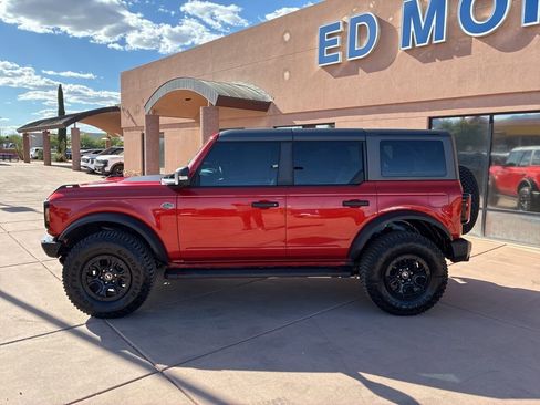 Certified 2024 Ford Bronco Wildtrak image 6