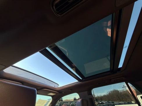 Used 2023 Ford Expedition Max King Ranch image 16