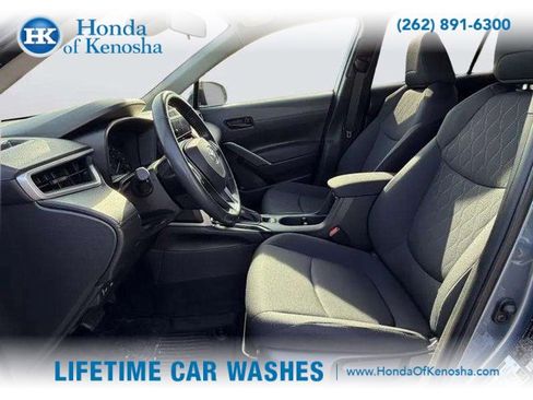 Used 2023 Toyota Corolla Cross LE image 18