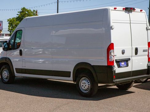 Used 2025 RAM ProMaster 3500 w/ Convenience Group FWD image 7
