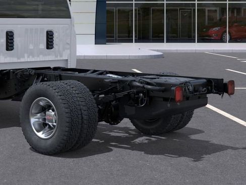 New 2026 GMC Sierra 3500 Pro w/ Convenience Package AWD/4WD image 15
