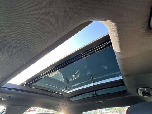 Certified 2024 Genesis G80 3.5T Sport image 33