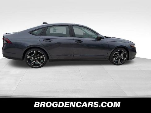 New 2026 Honda Accord SE image 2
