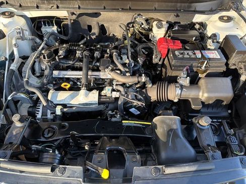 Used 2024 Nissan Kicks SR image 22