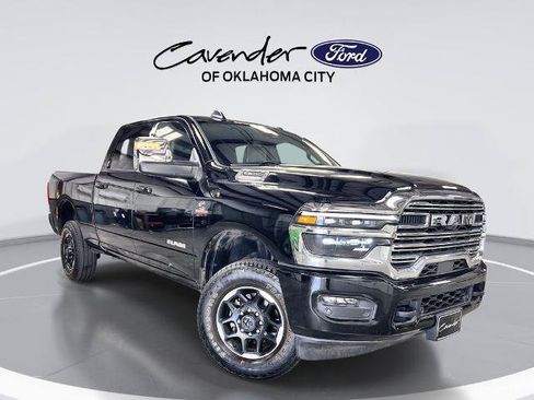 Used 2026 RAM 2500 Laramie AWD/4WD image 1