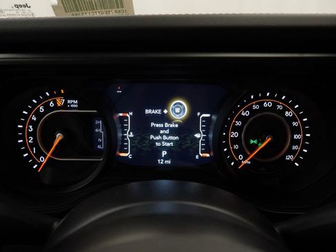 New 2026 Jeep Gladiator Mojave w/ Safety Group image 22