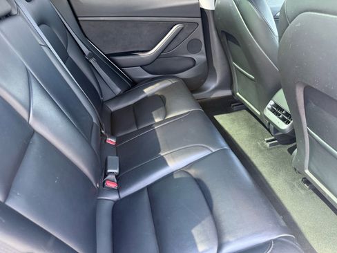 Used 2023 Tesla Model 3 Standard Range image 27