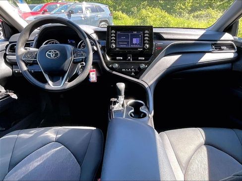 Used 2023 Toyota Camry LE FWD image 21