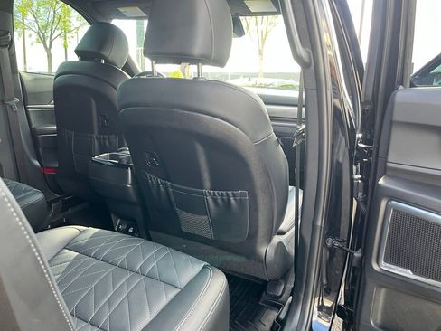 Used 2025 Kia Telluride SX Prestige X-Line AWD/4WD image 17