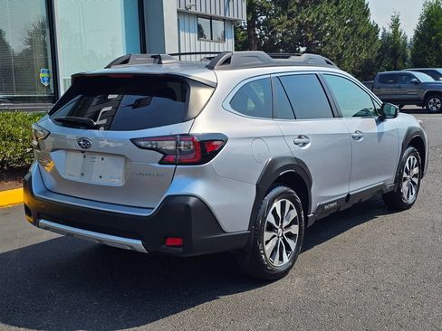 Certified 2025 Subaru Outback Limited AWD/4WD image 7