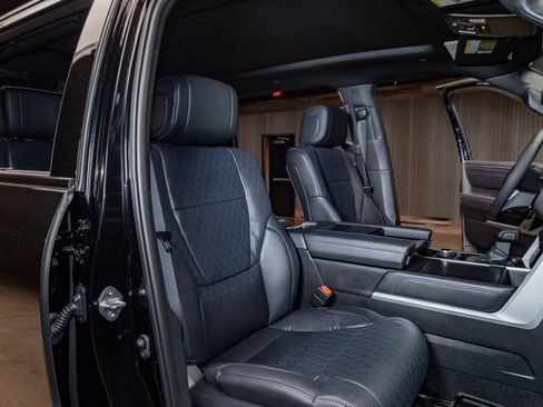 Used 2025 Toyota Tundra SR5 image 27