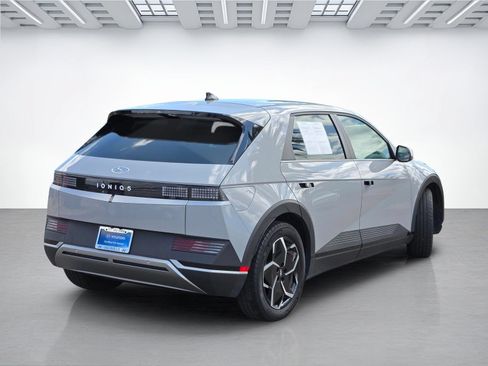 Certified 2024 Hyundai Ioniq 5 SEL RWD image 4