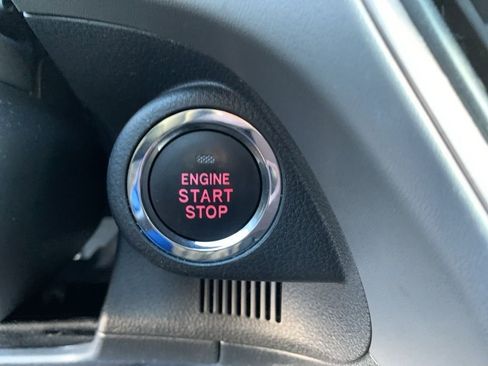 Used 2024 Subaru Crosstrek 2.0i Premium image 24