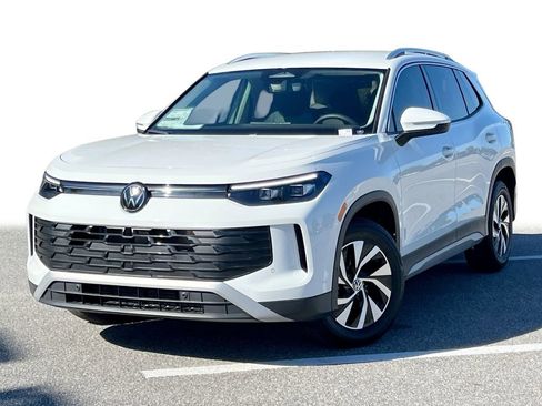 New 2026 Volkswagen Tiguan S image 1